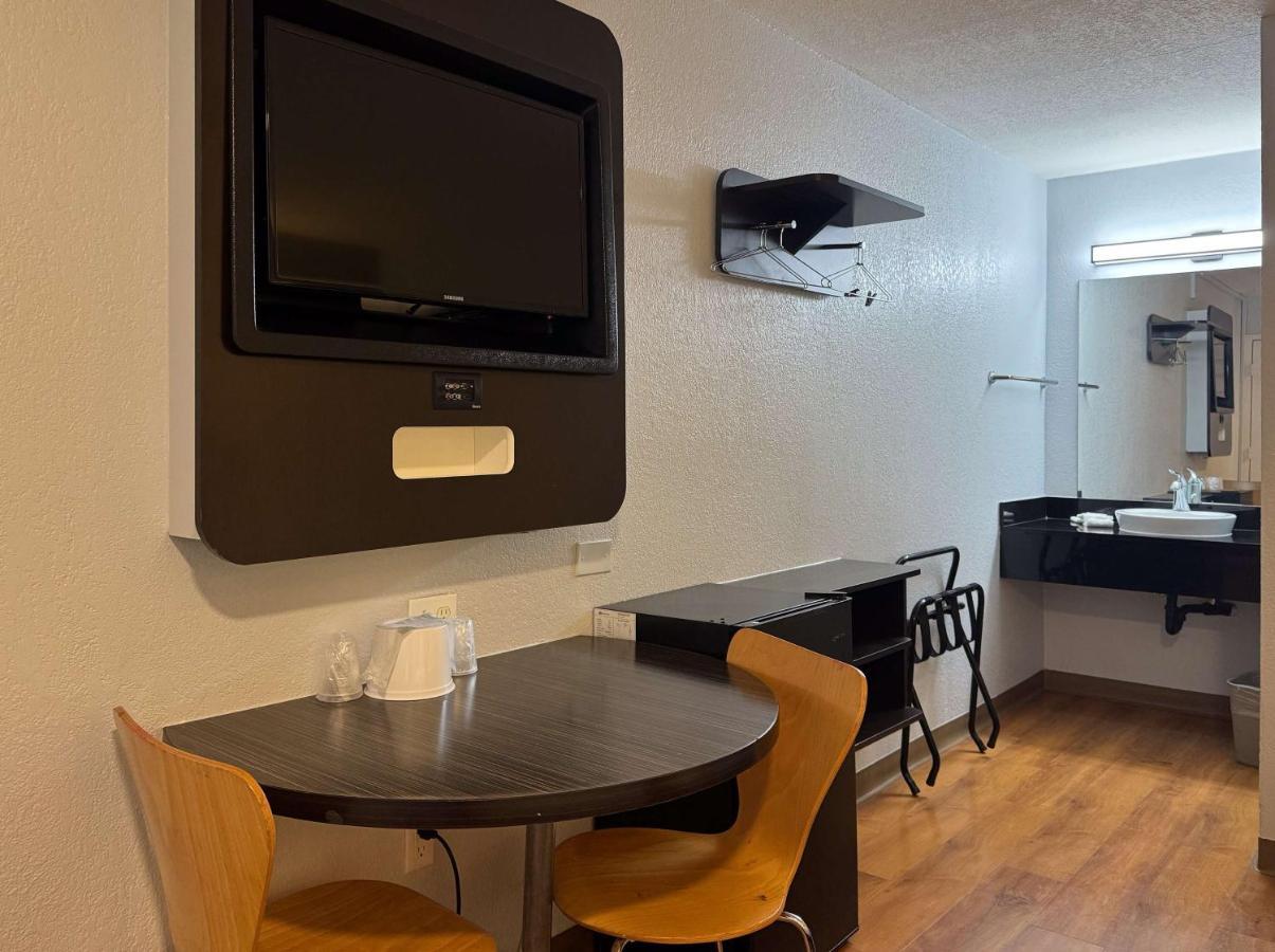 Motel 6-Simi Valley, Ca Экстерьер фото