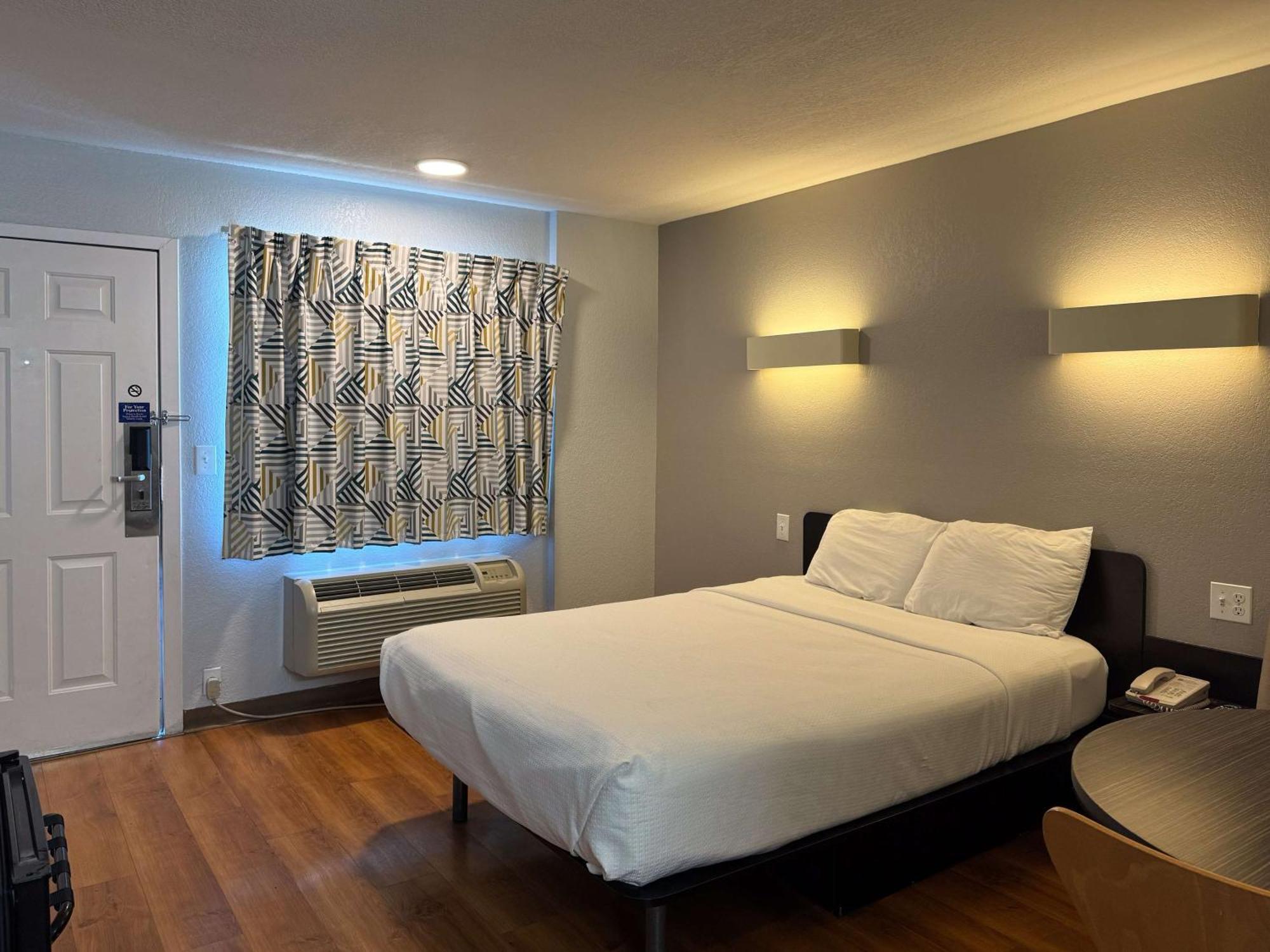 Motel 6-Simi Valley, Ca Экстерьер фото